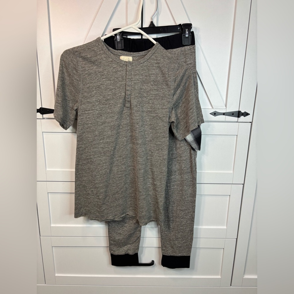 Girls Cozy Gray Two-Piece Lounge Set size L